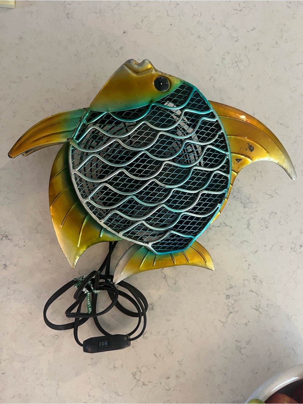 Deco Breeze Fish Shaped Table Fan Metal Turquoise Gold Coastal Decor DBF0368